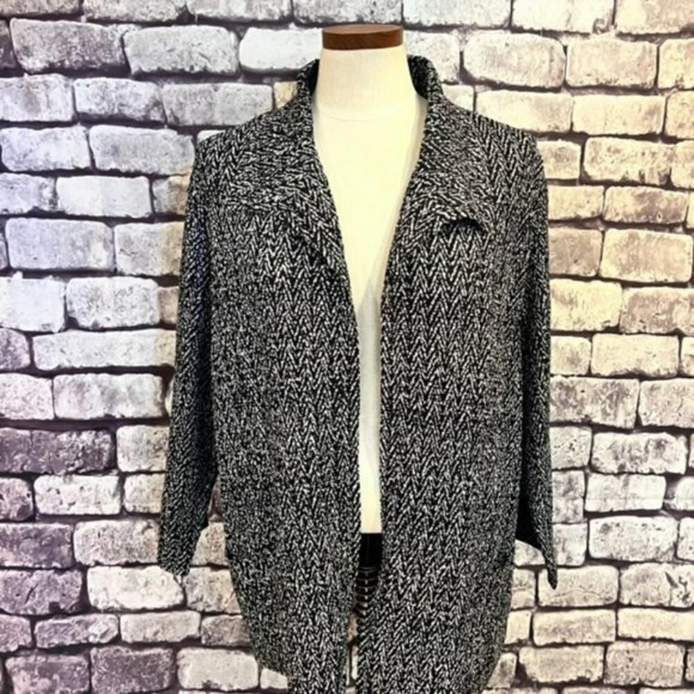Chico's Black & White 3/4 Sleeve No Close Jacket Size XL